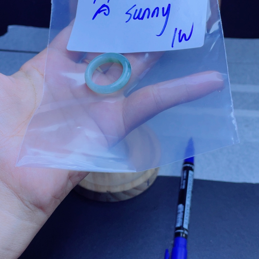 定制翡翠未镶嵌?****y戒圈