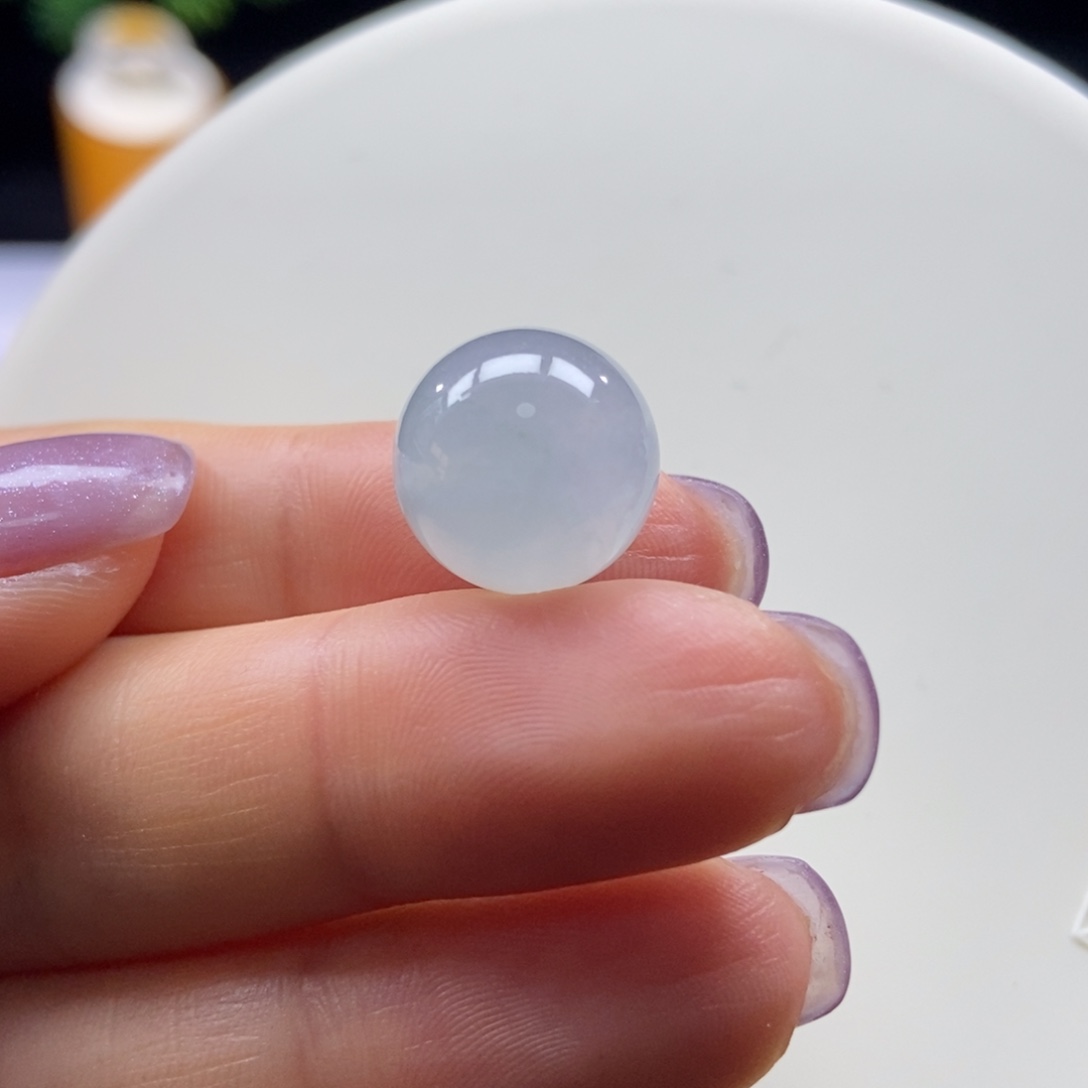 翡翠颈饰未镶嵌蓝底大珠13.8mm