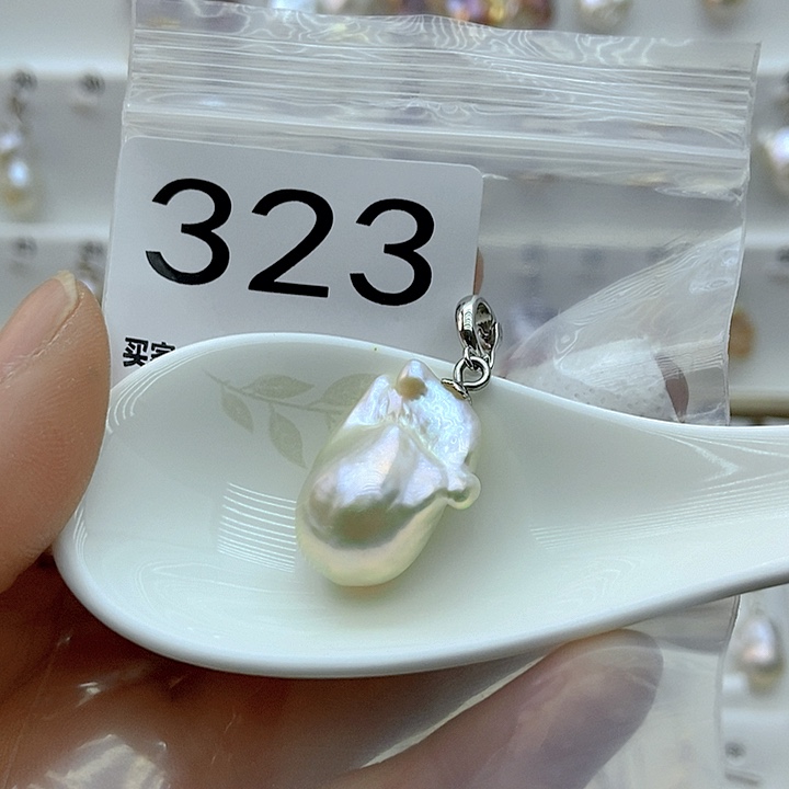 淡水珍珠颈饰银S925镶嵌