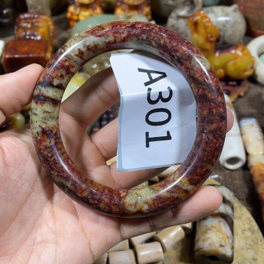 和田玉吊坠(不含链)未镶嵌