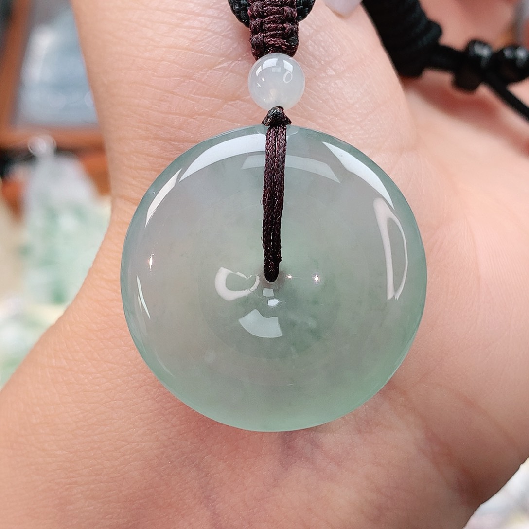 颈饰未镶嵌翡翠扣