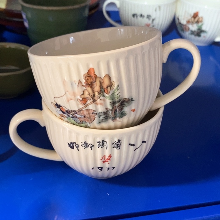 瓷片一厂象牙瓷三打瓜棱杯一对微瑕疵