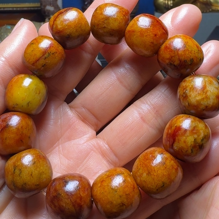 和田玉（糖玉）挂件未镶嵌