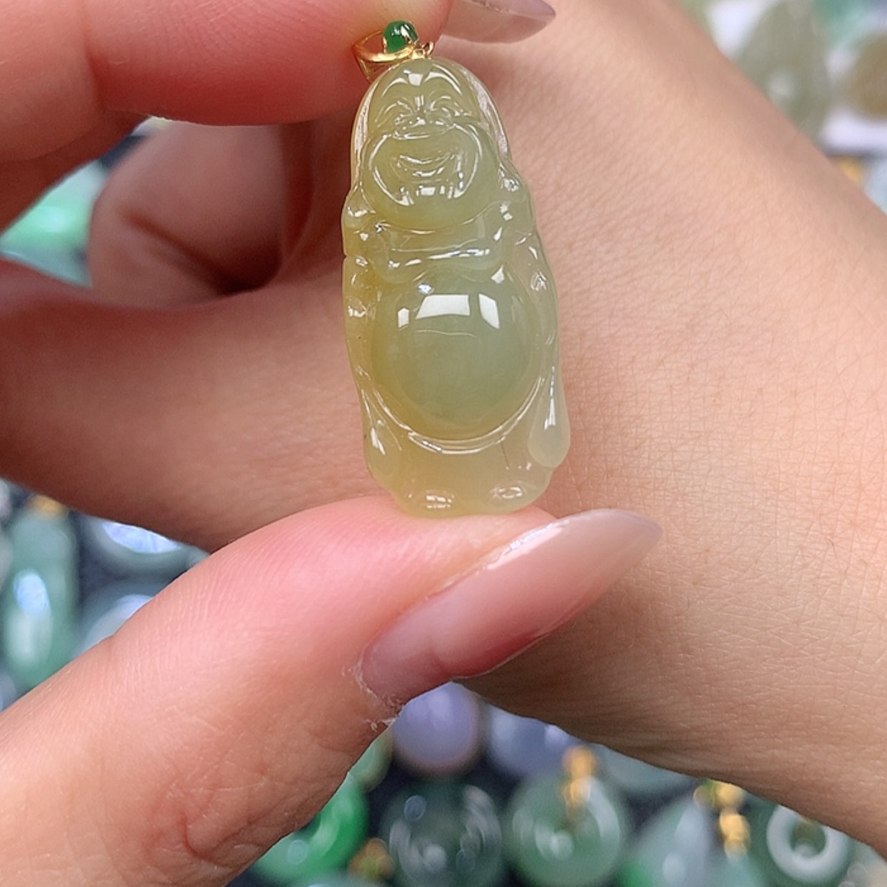 【闪购商品】翡翠吊坠(赠链)18K金镶嵌