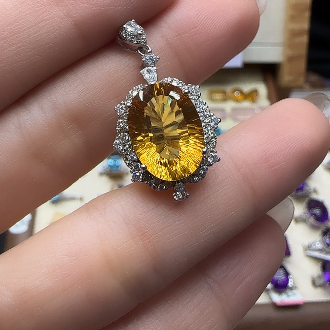 月***人银S925镶嵌珠宝半成品水晶G 6.5克拉