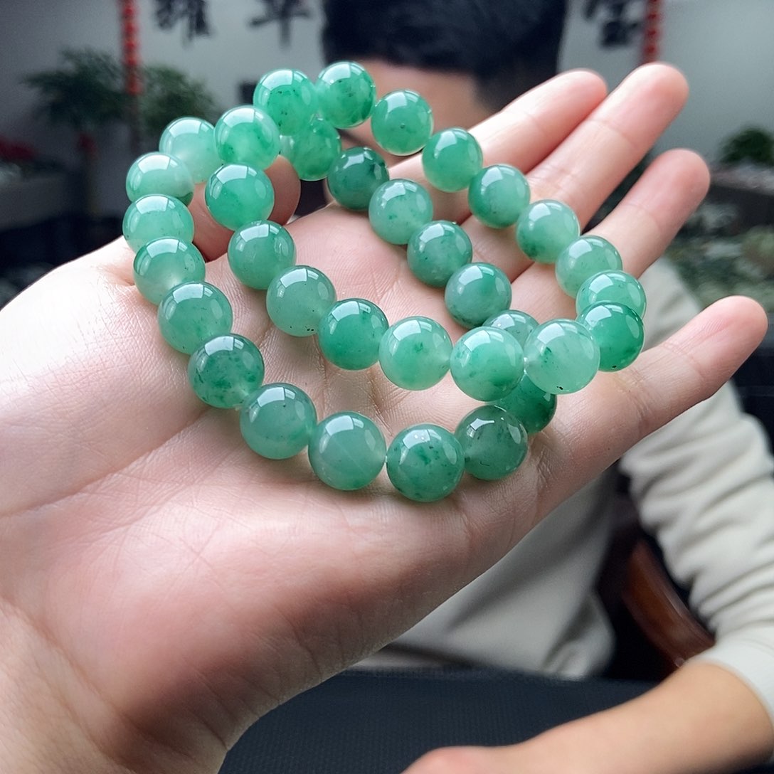 石英质玉独龙翠 颜色多样性发拍一发一未镶嵌