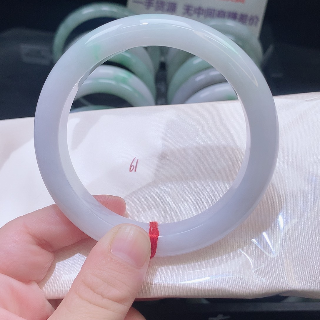 翡翠未镶嵌手镯123