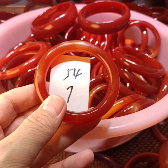 玛瑙/玉髓未镶嵌手镯