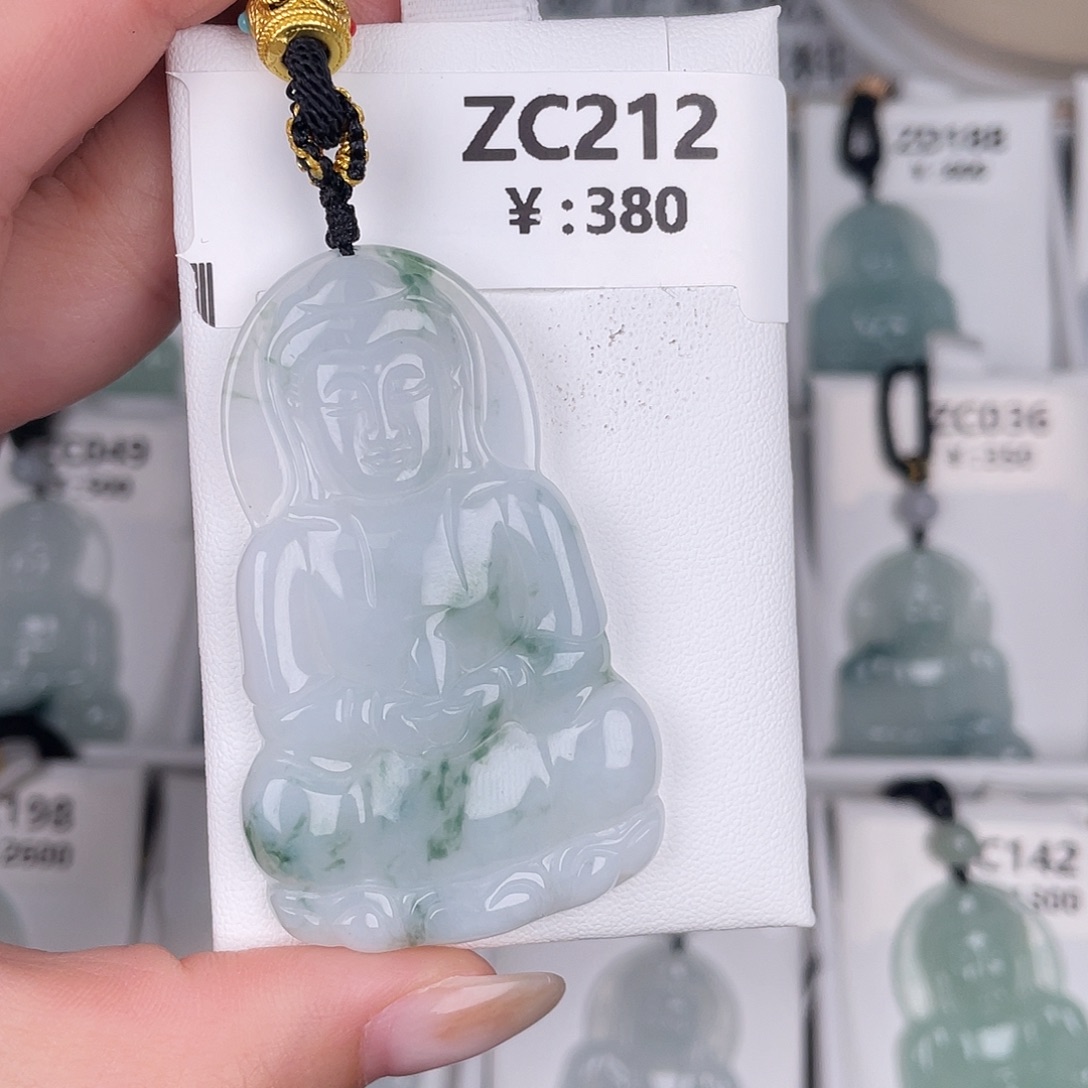 翡翠未镶嵌颈饰zc212