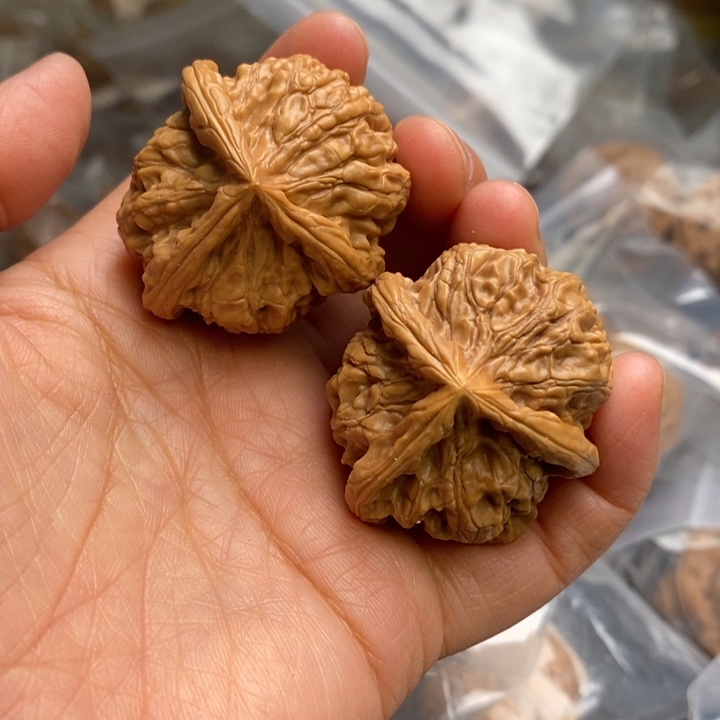 文玩核桃吊坠三棱40尺