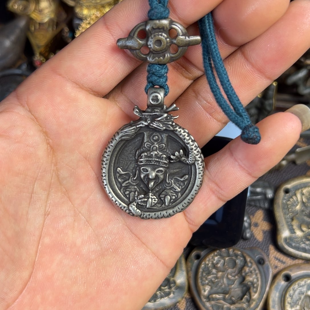 琉璃手工艺品谢谢