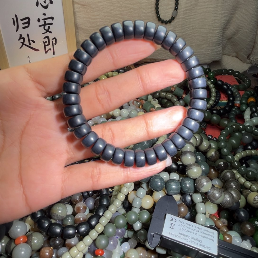 和田玉手链未镶嵌