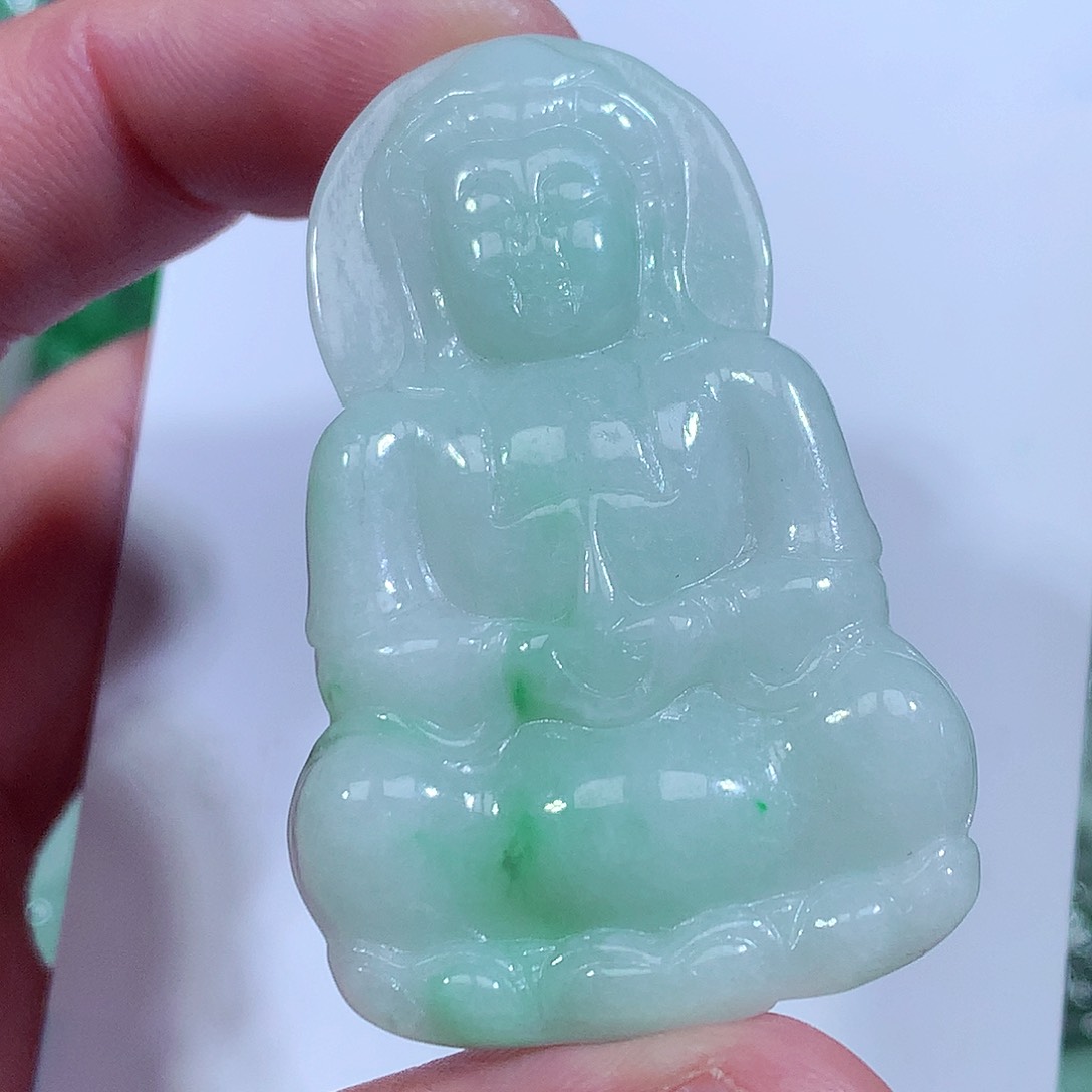 翡翠颈饰未镶嵌缅甸翡翠