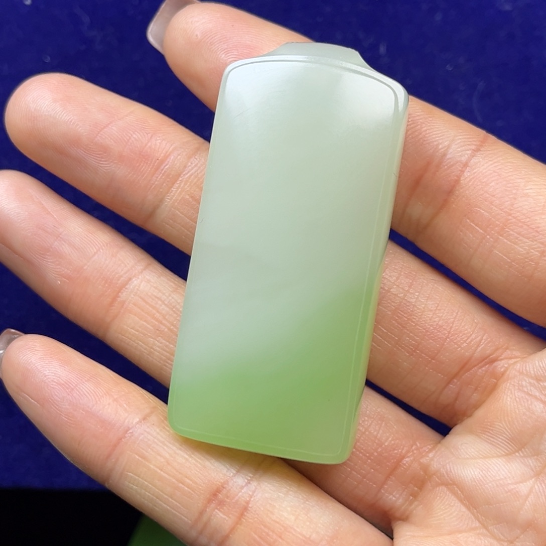 未镶嵌和田玉挂件