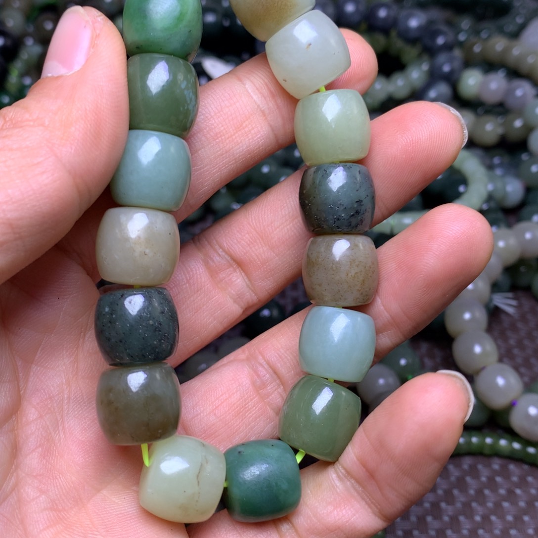 未镶嵌手串和田玉