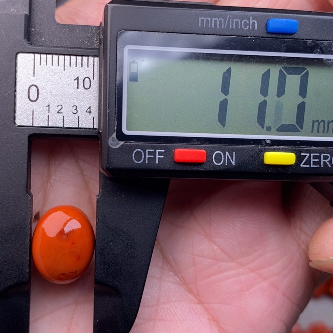 南红玛瑙配饰未镶嵌微瑕