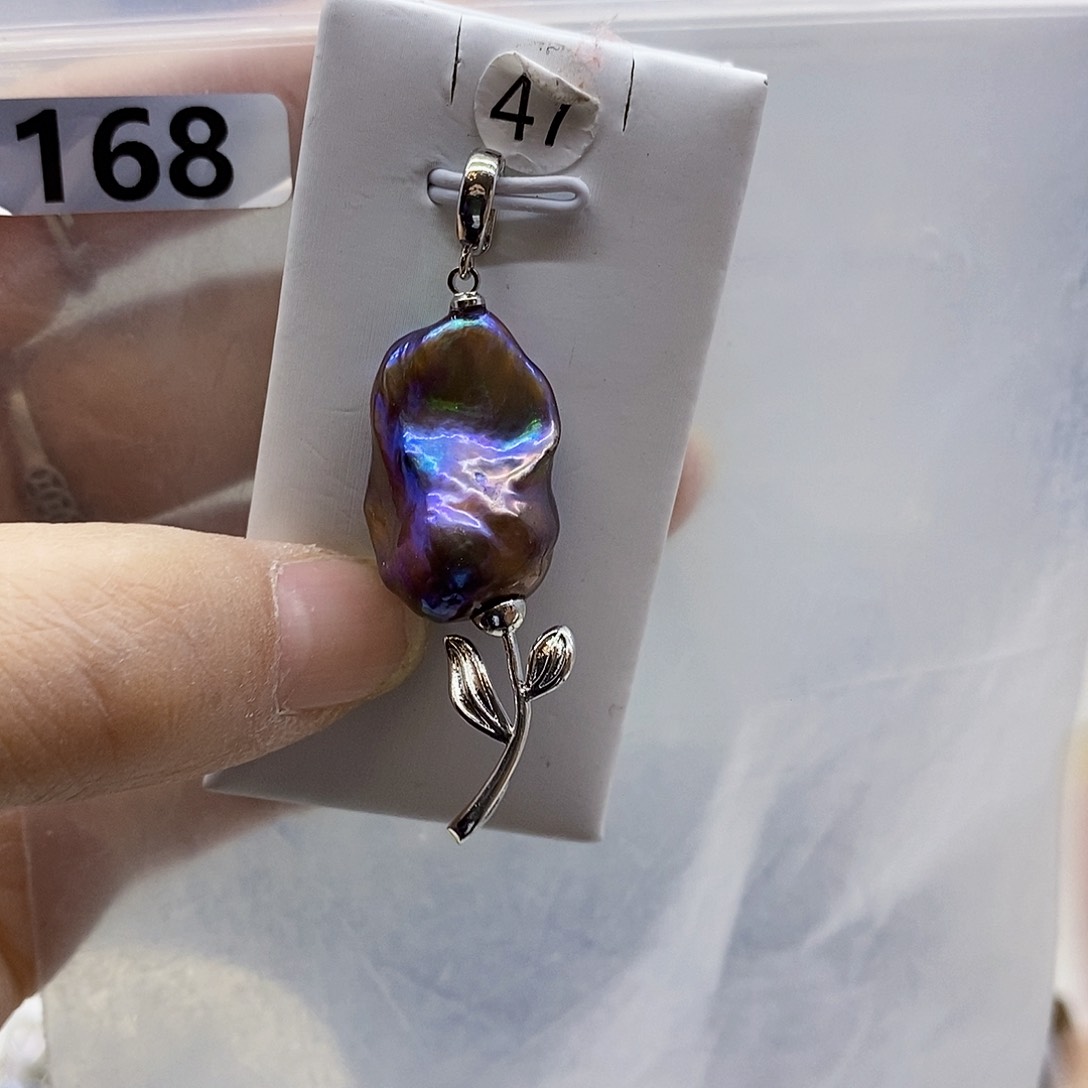 颈饰合金淡水珍珠