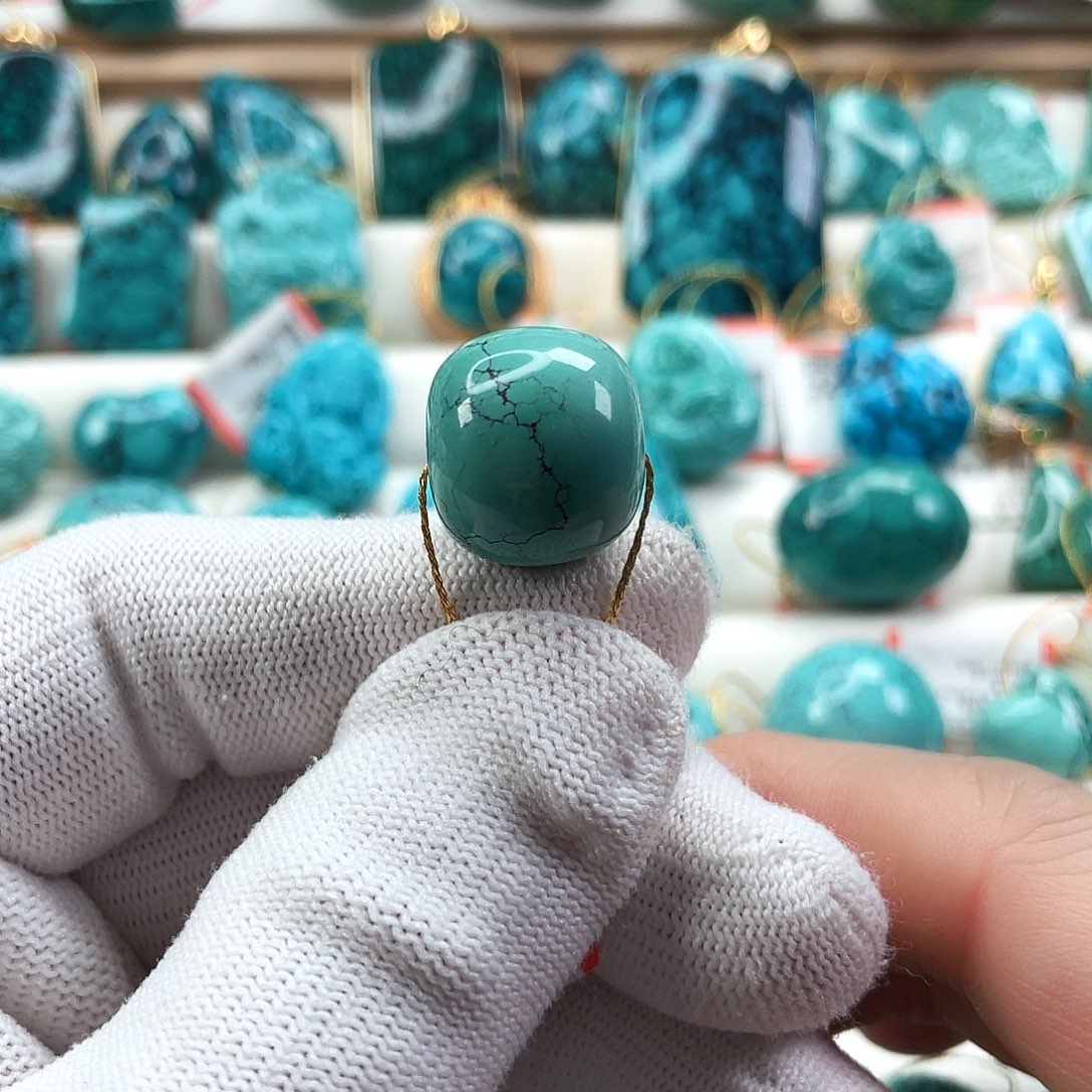 绿松石未镶嵌车挂直径17.1