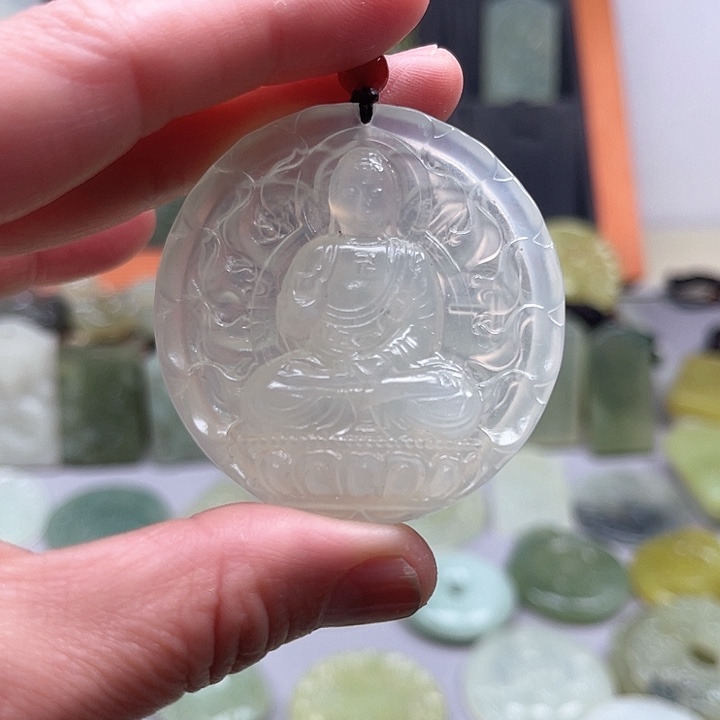 岫玉吊坠(赠链)未镶嵌隐*