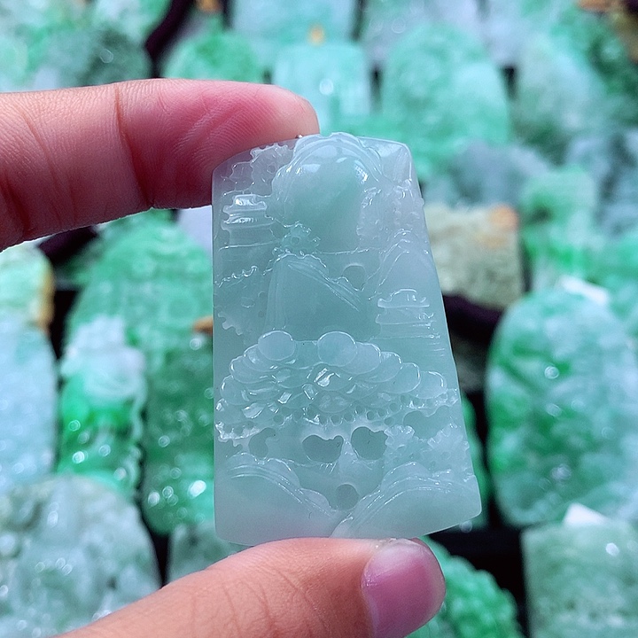 翡翠未镶嵌吊坠(不含链)