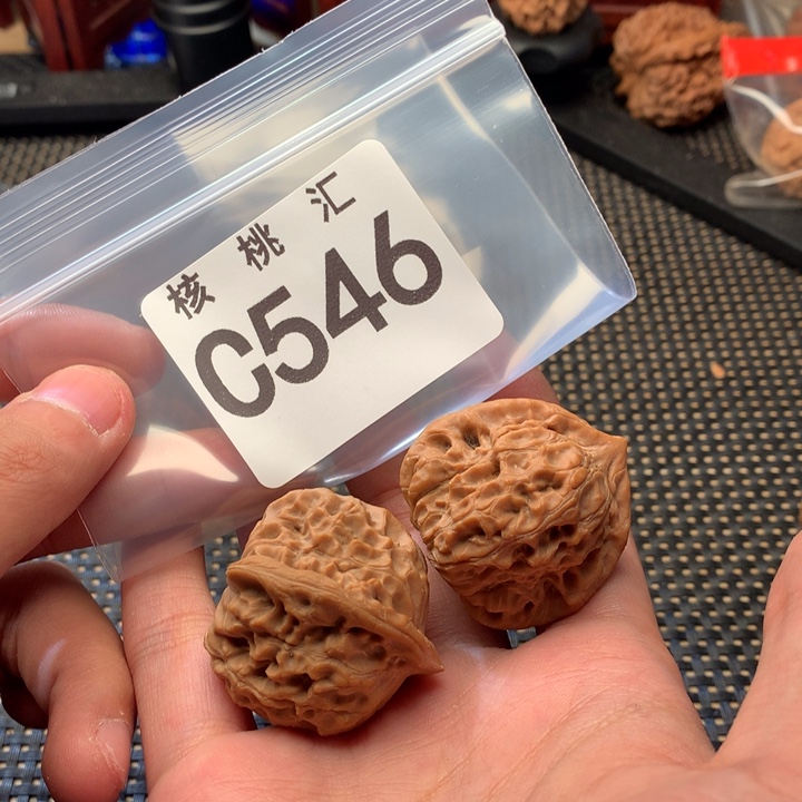 吊坠文玩核桃白蛇骨