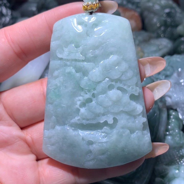 翡翠未镶嵌颈饰保真天然A货翡翠