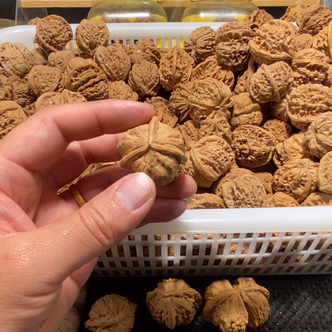 忆***昔文玩核桃吊坠核桃异形