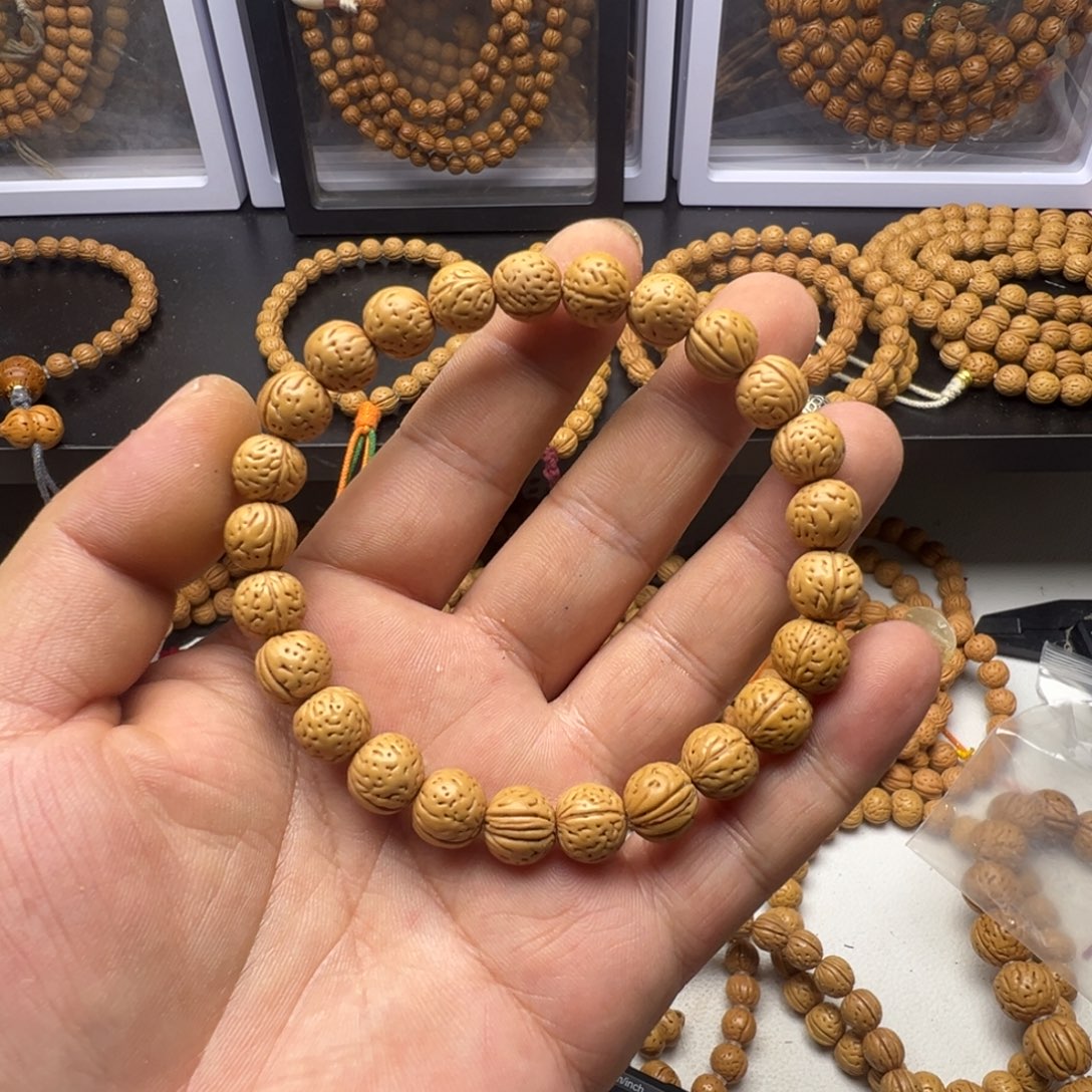 暖****吊坠桃核精品小桃核