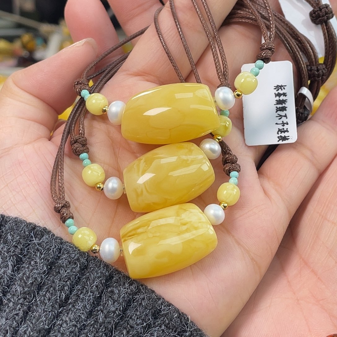 琥珀未镶嵌珠宝奇石多样性发其一h