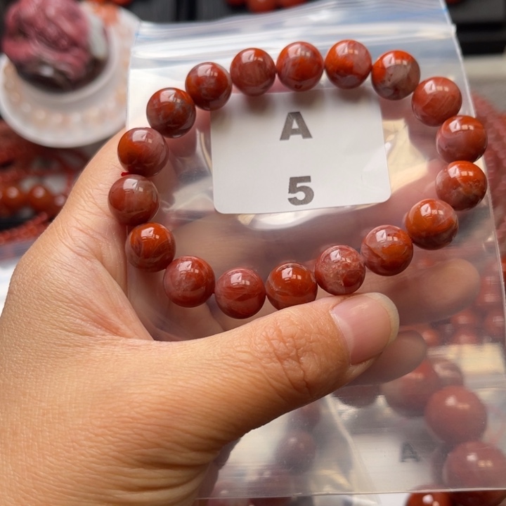 南红玛瑙未镶嵌多样性发货默认微瑕称重10mm