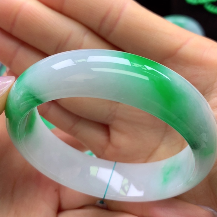 【闪购商品】翡翠手镯未镶嵌天然翡翠手镯