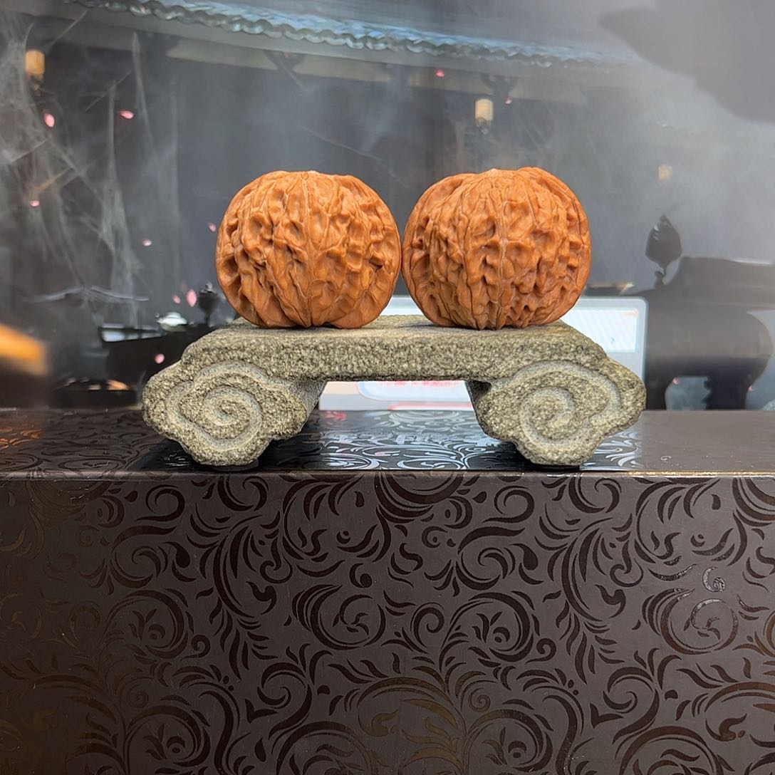 桃核把件平谷四座楼030311