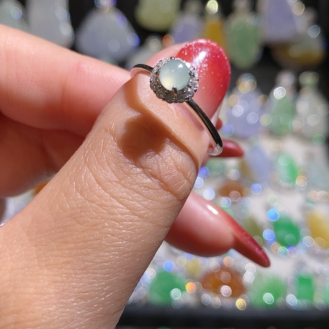 翡翠银S925镶嵌颈饰天然翡翠