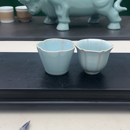 我***达青焱汝瓷一对情侣杯有瑕