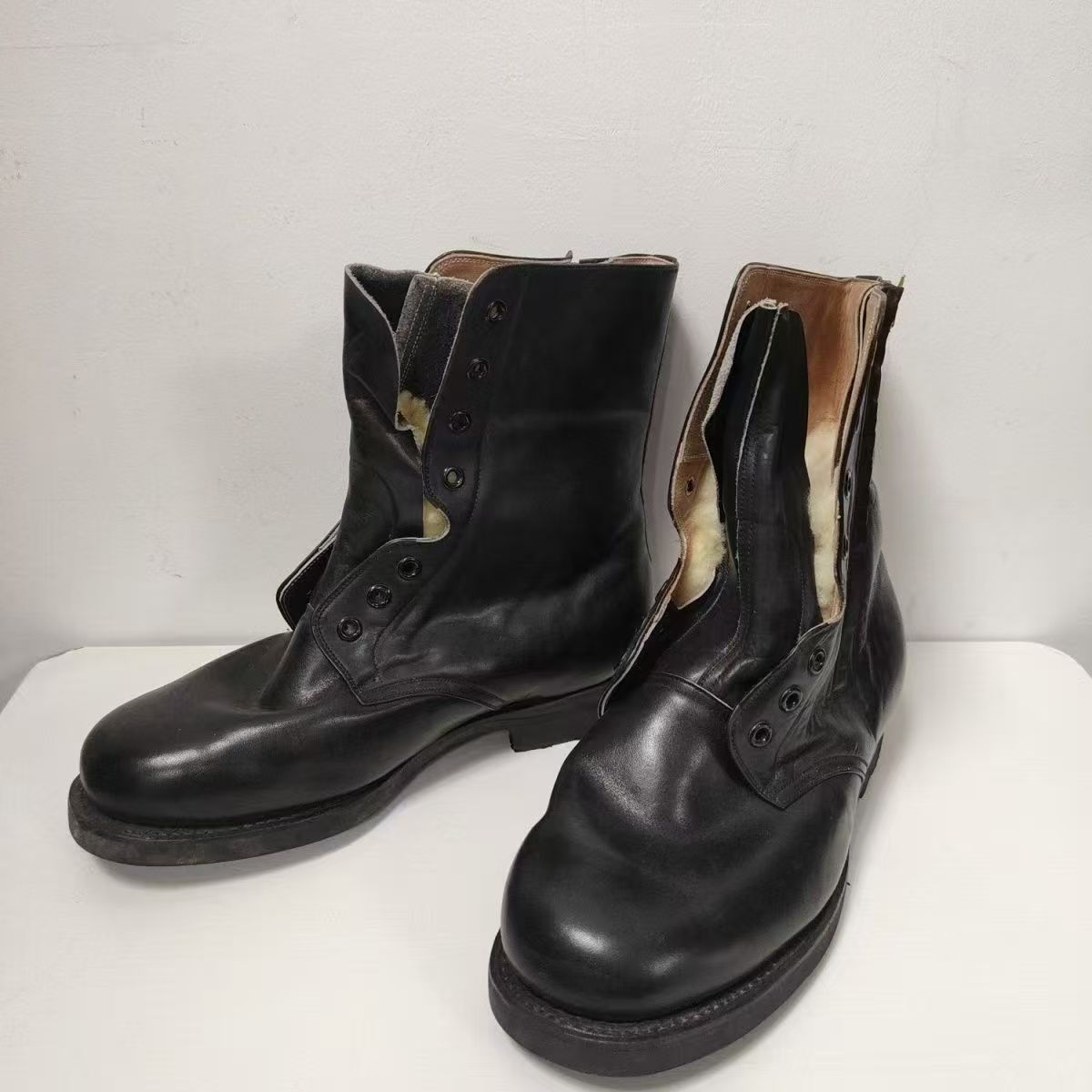 正品冬季飞行皮靴全新库存