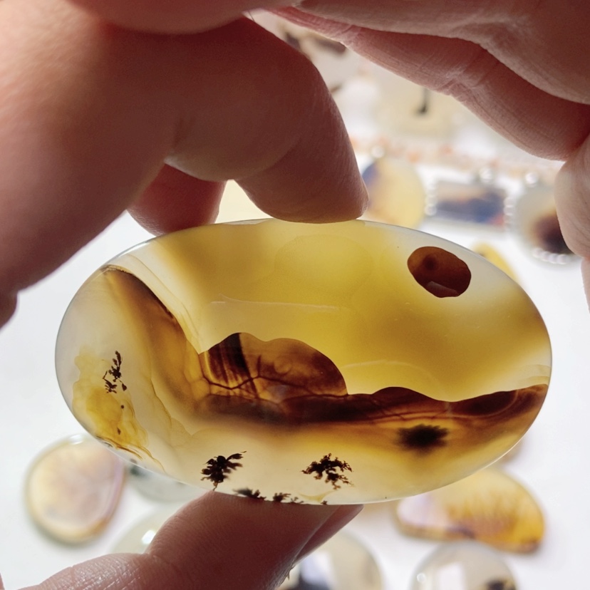 【闪购商品】玛瑙/玉髓颈饰未镶嵌