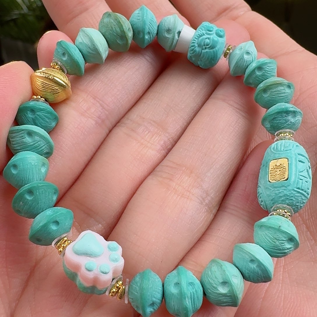 绿松石珠宝奇石18K金镶嵌