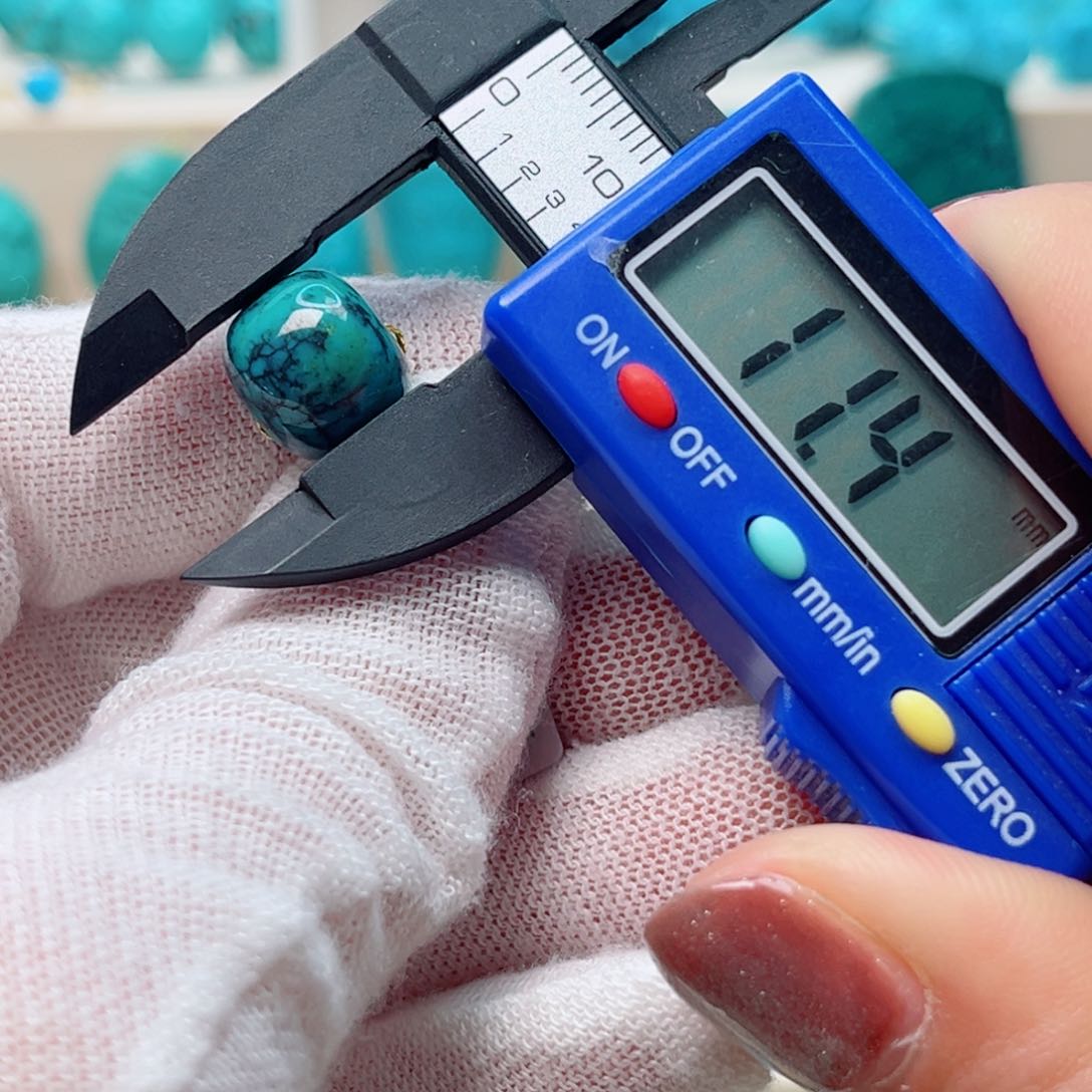 绿松石珠宝未镶嵌