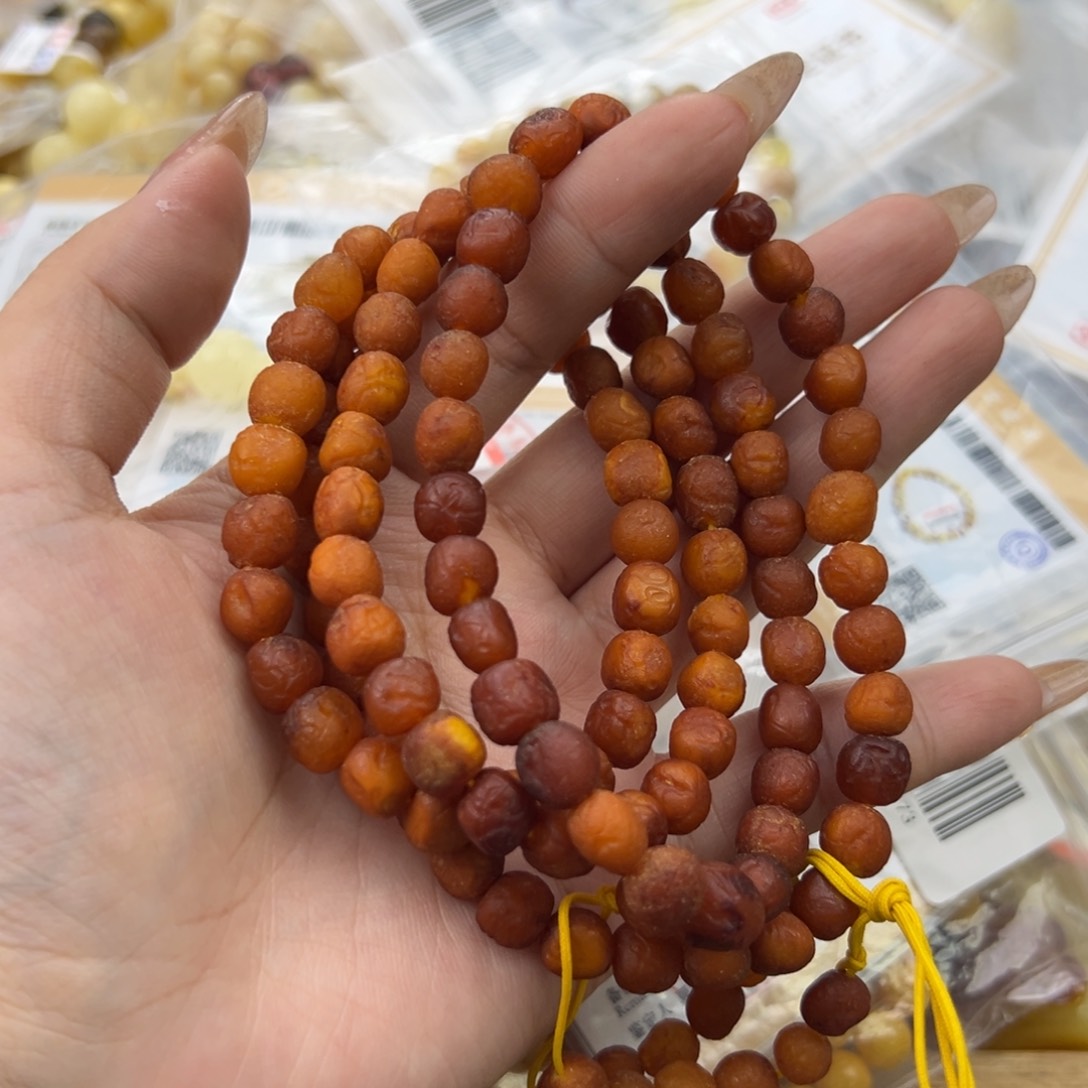 琥珀珠宝奇石未镶嵌