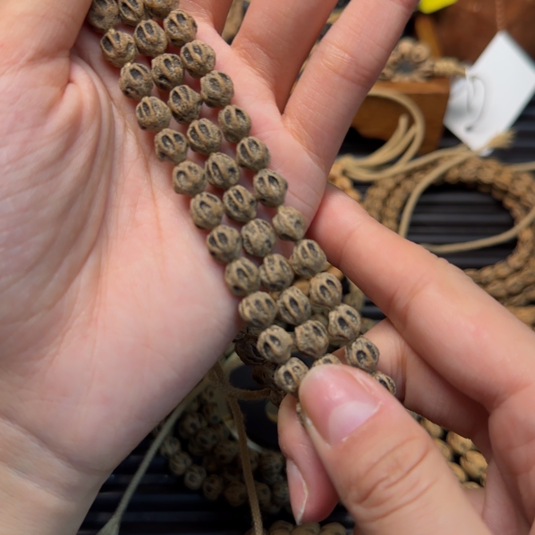 米***e柏香籽/百香籽吊坠