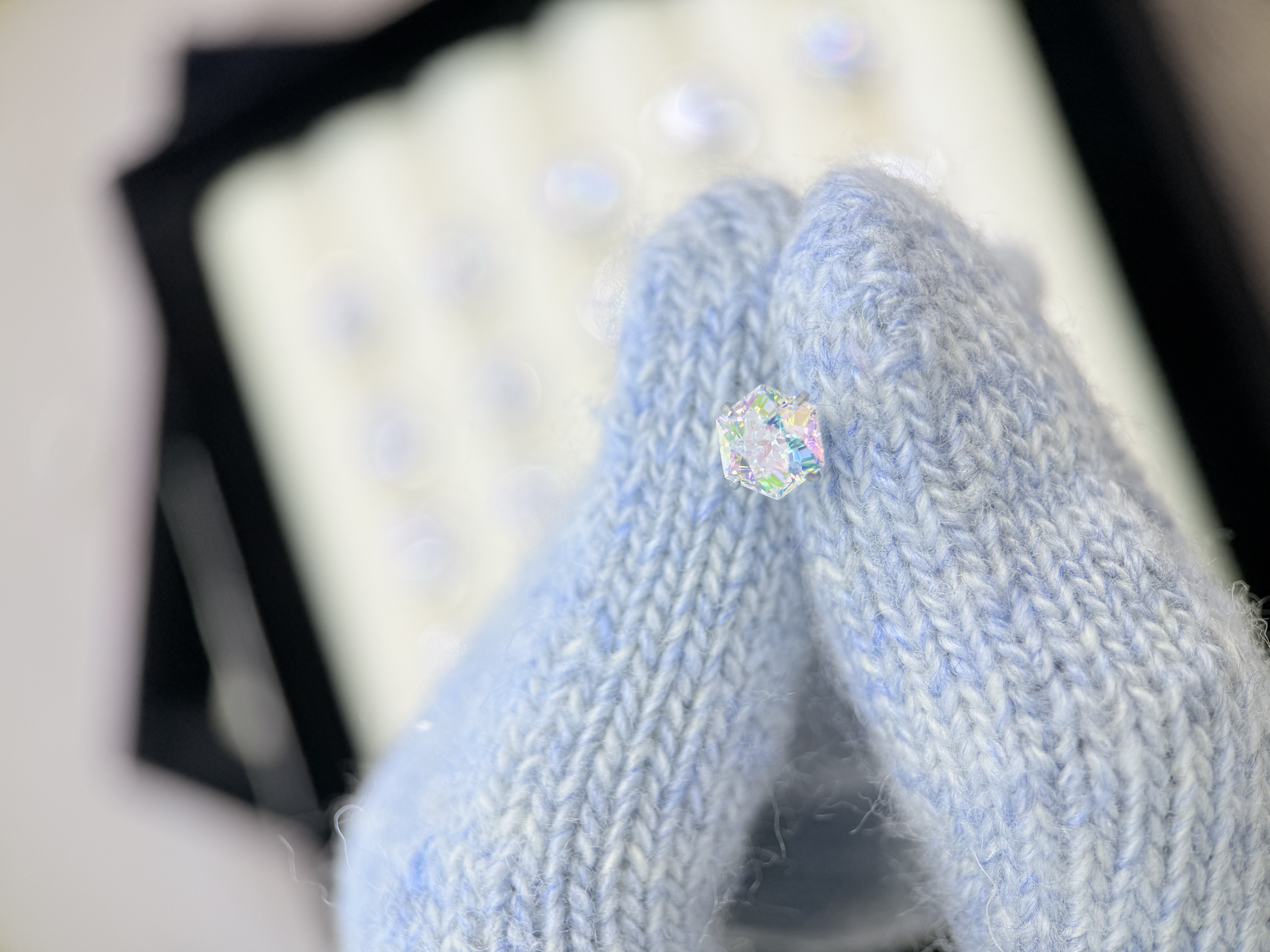 钛钢锆石耳饰 A508 镀彩女王切锆石6mm耳骨钉耳钉耳蜗钉