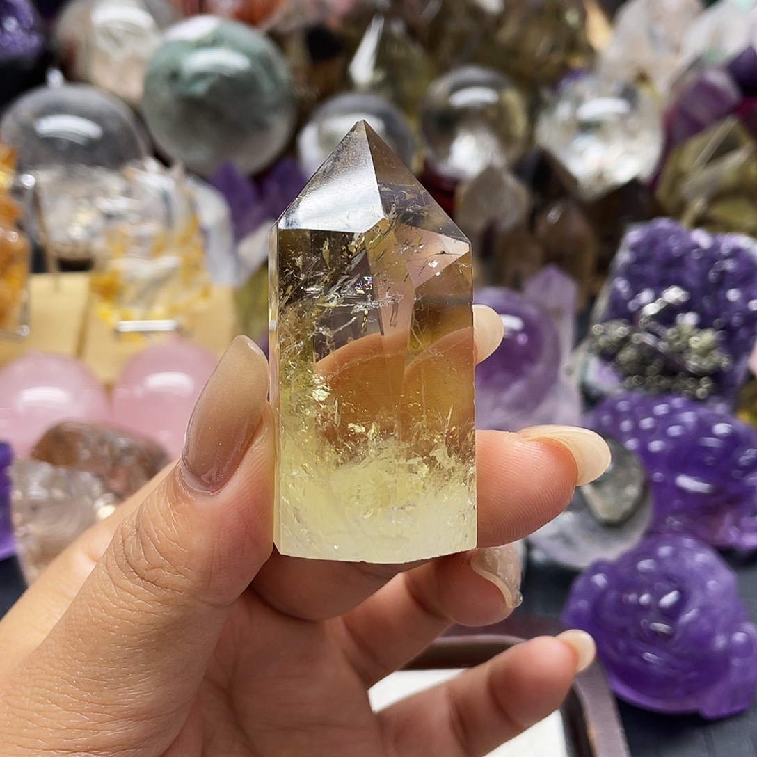 欣***。珠宝半成品水晶未镶嵌91