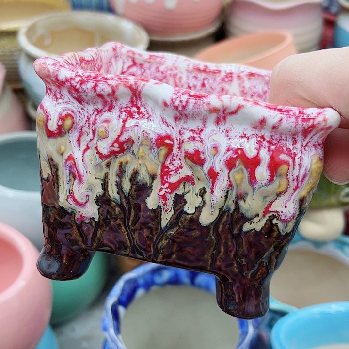 多肉绿植陶瓷花盆9.9包邮，有孔