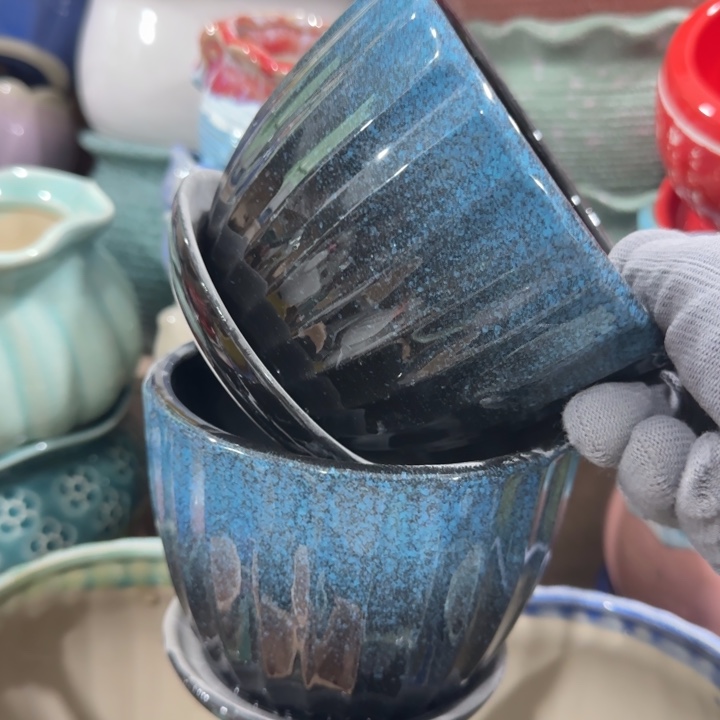 凑9米包邮，有孔，陶瓷花盆