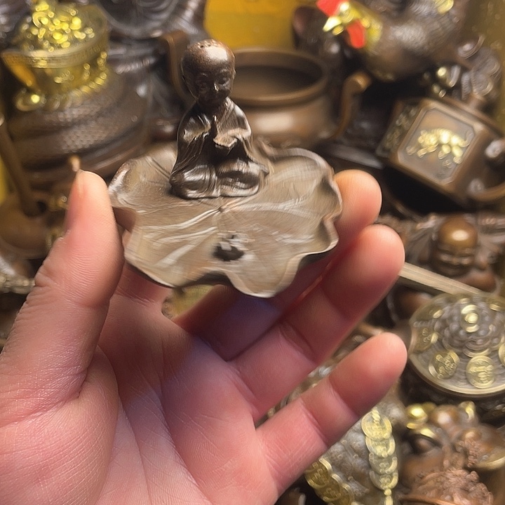 诚信经营铜器摆件