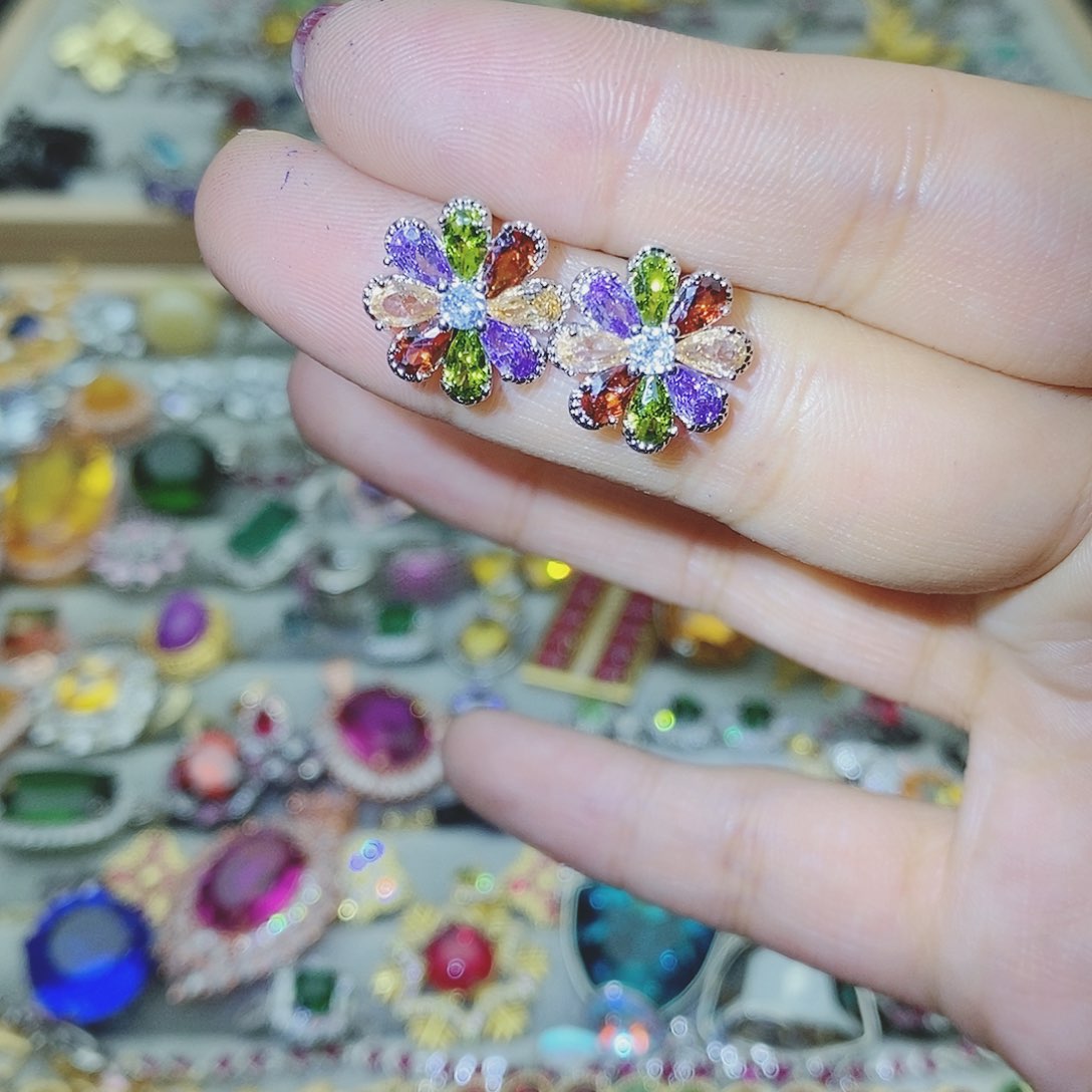 【闪购商品】托帕石耳饰银S925镶嵌