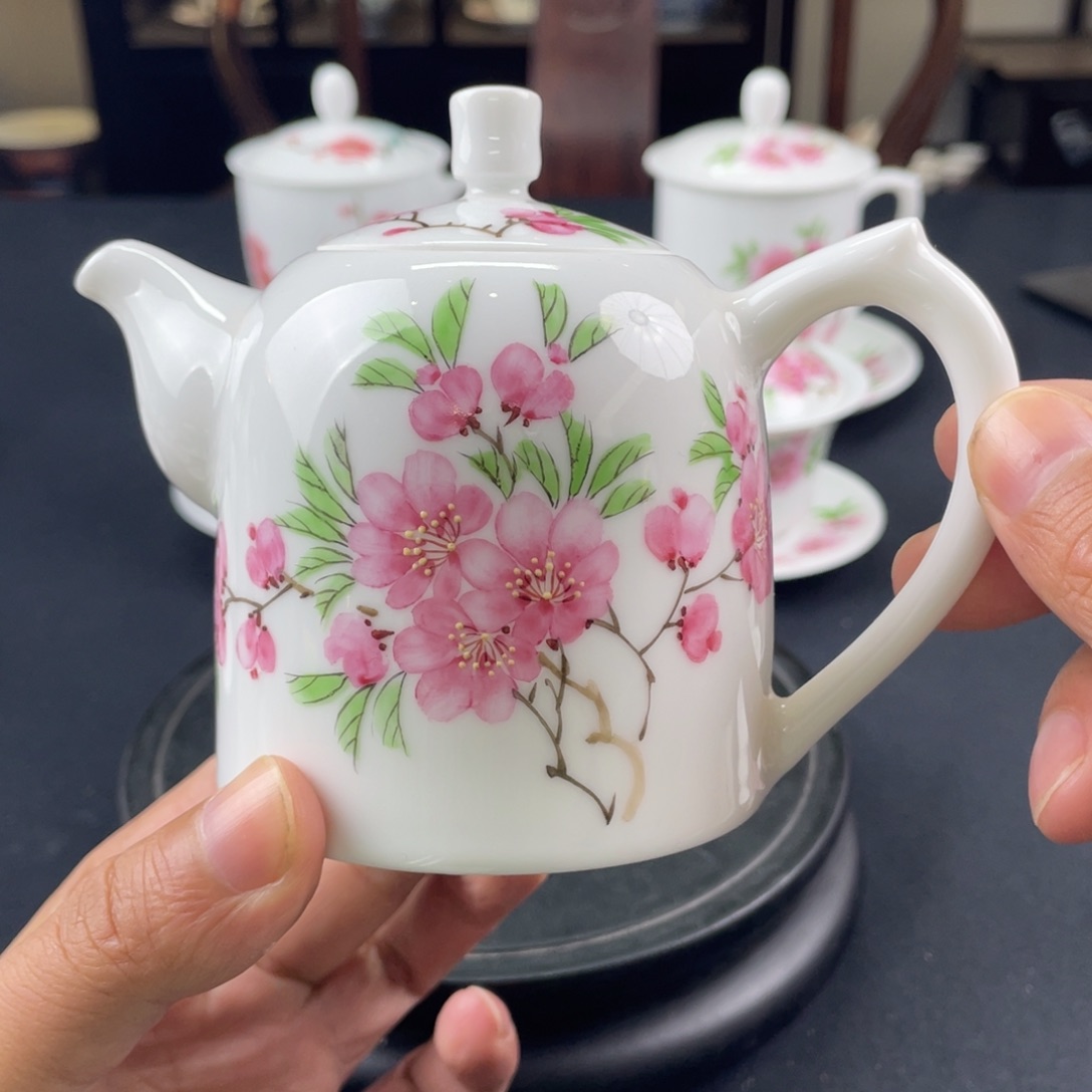 瓷片轻工业陶瓷研究所