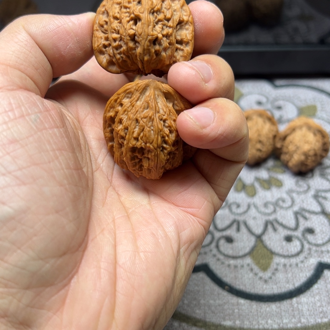 M***m龙脊菩提吊坠密纹