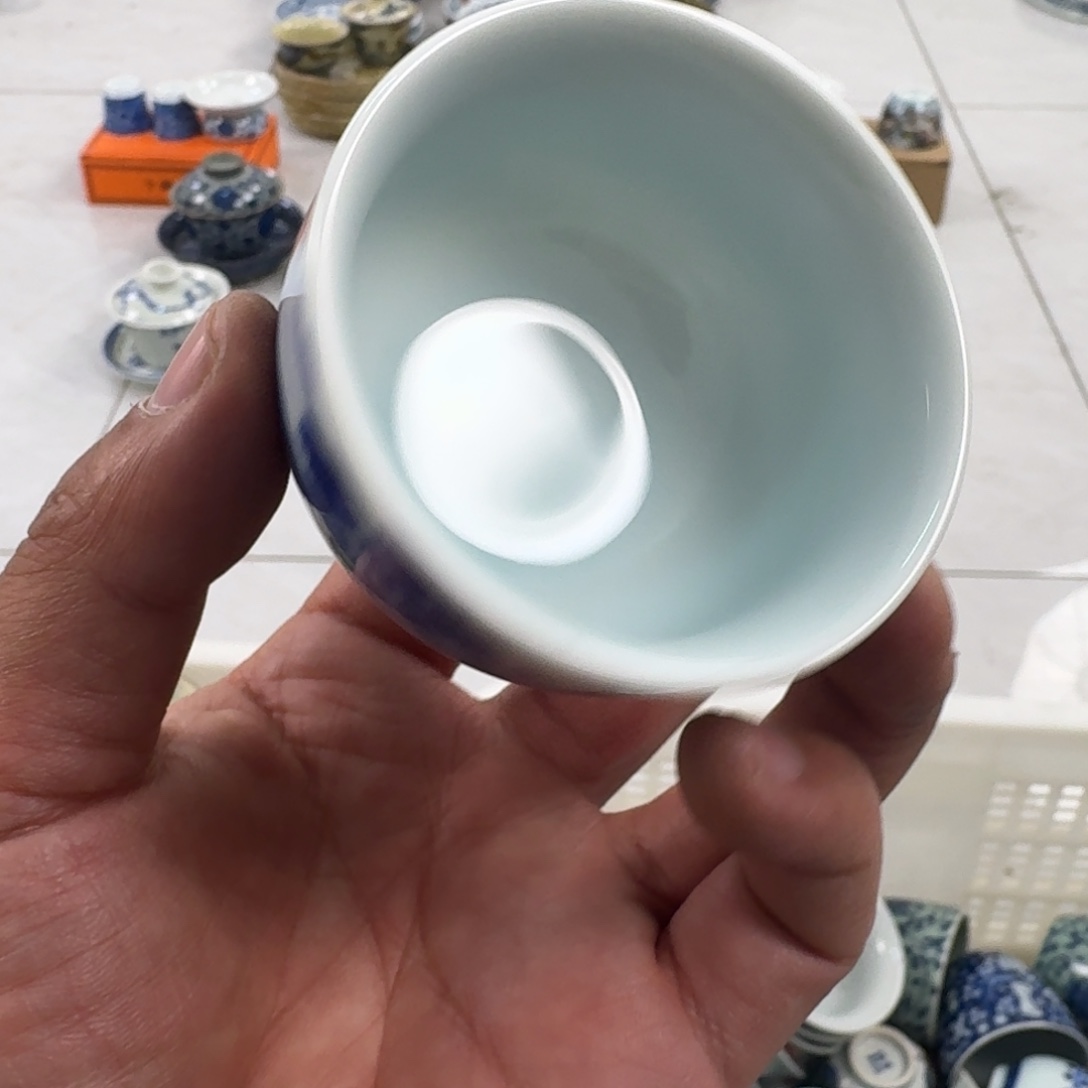 摆件青花山水龙蛋杯
