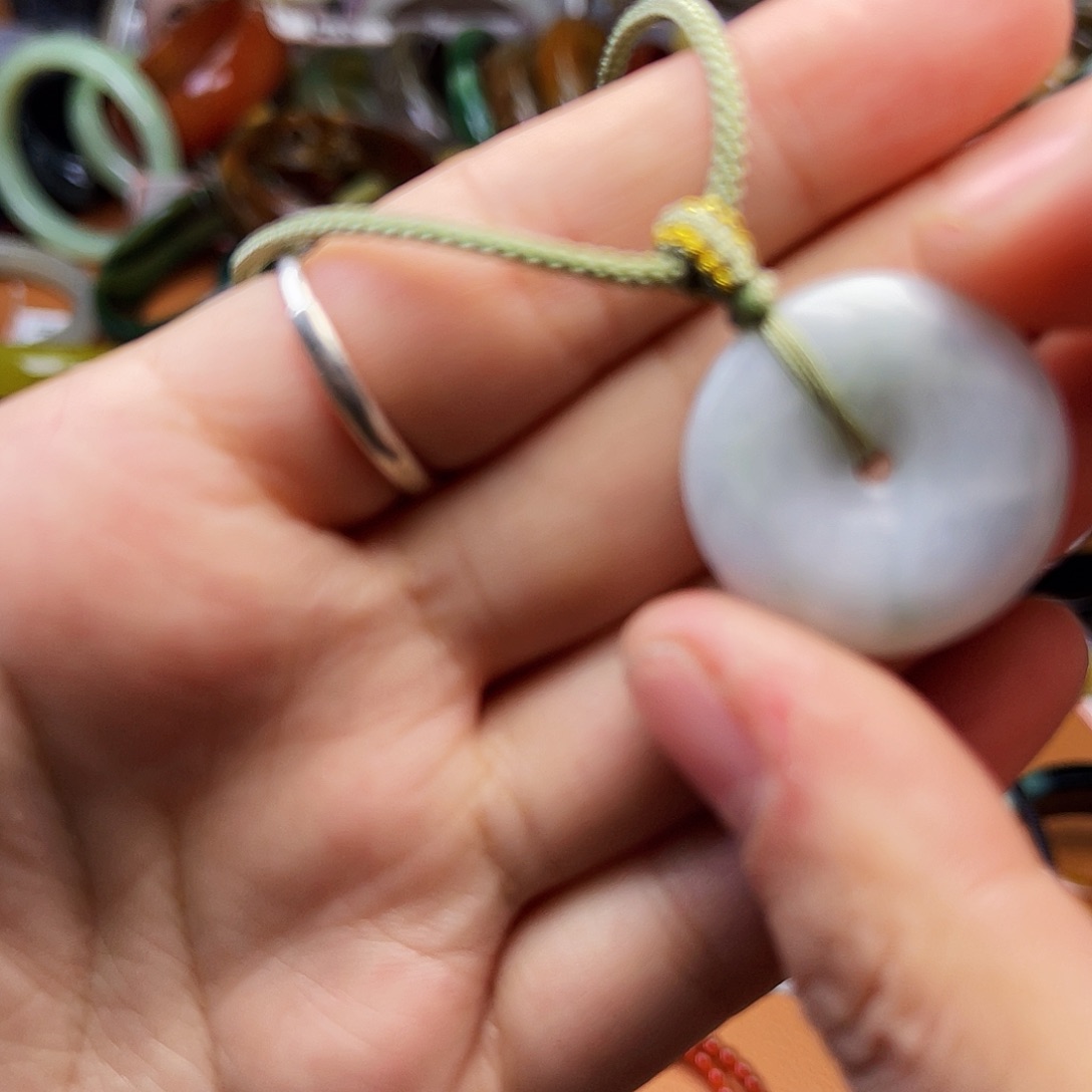 蛇纹石玉颈饰银S925镶嵌